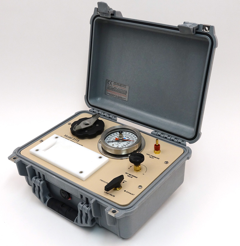SAPS II PLANT WATER STATUS CONSOLE, 80 Bar Gauge, G4 Specimen Holder in carry case, TANK NOT INCLUDED